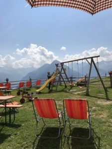 Tirolo austriaco con bambini