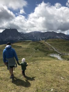 monte muro bambini passeggino