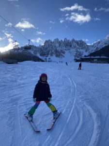 Monte Baranci sciare bambini